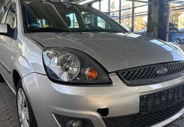 Ford Fiesta 106.000 km 2.500 &euro; Brühl (Nähe Köln) 50321