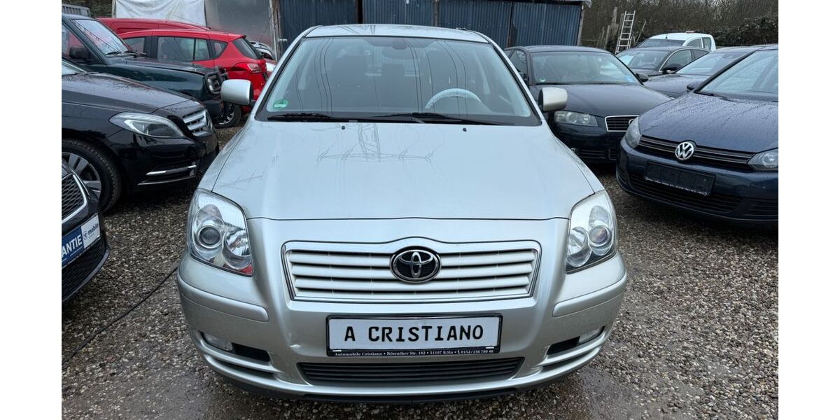 Toyota Avensis 150.000 km 4.999 &euro; Köln 51107