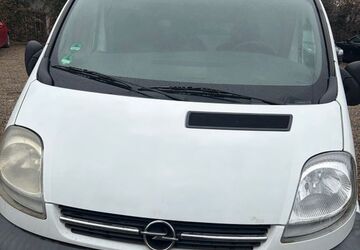 Opel Vivaro 250.000 km 3.000 &euro; Düren 52355