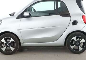 Smart forTwo 63.700 km 13.490 &euro; Köln 50739