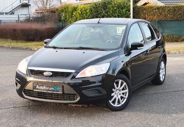 Ford Focus 98.000 km 4.699 &euro; Jülich 52428