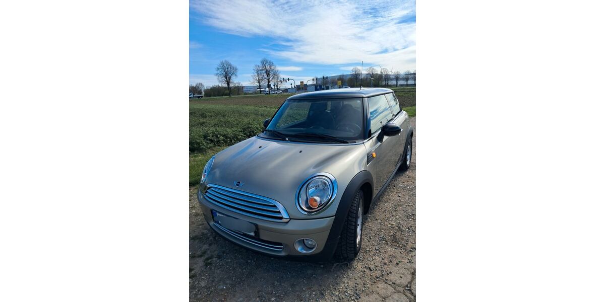 Mini Cooper 31.000 km 11.900 &euro; Grevenbroich 41515