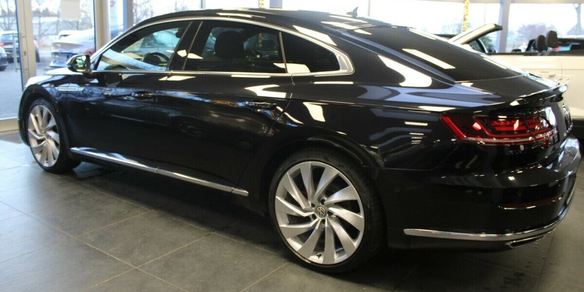VW Arteon 2.0 TSI 4-Motion DSG R-Line 105.307 km 24.980 &euro; Euskirchen 53881