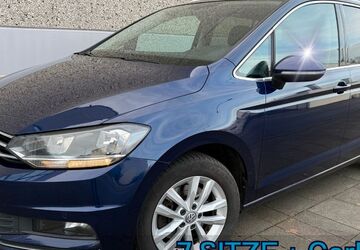 VW Touran 144.000 km 14.999 &euro; Köln 50739