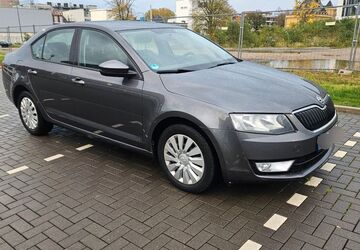 Skoda Octavia 223.100 km 4.695 &euro; Köln 50827