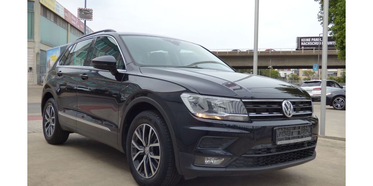 VW Tiguan 60.500 km 21.499 &euro; Köln 51105