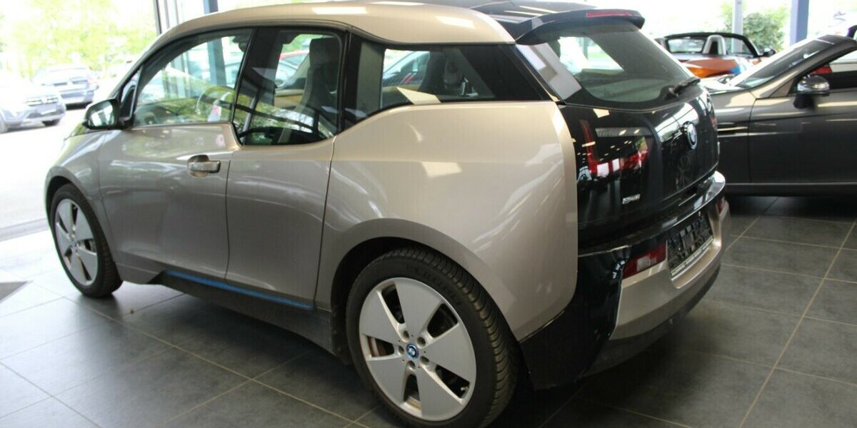 BMW i3 60 AH Navi - PDC - Kamera 84.100 km 6.980 &euro; Euskirchen 53881