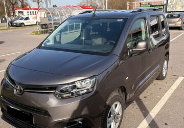 Toyota Proace City 55.000 km 17.989 &euro; Aldenhoven 52457