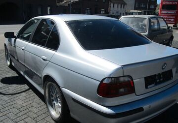 BMW 530 181.000 km 6.900 &euro; BERGHEIM 50126