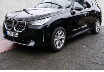 BMW X3 9.600 km 52.980 &euro; Köln Süd 50968
