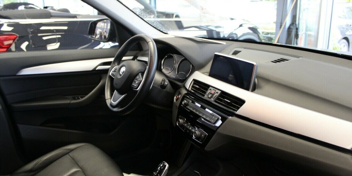 BMW X1 sDrive20i Aut. Advantage 17.320 km 29.980 &euro; Euskirchen 53881