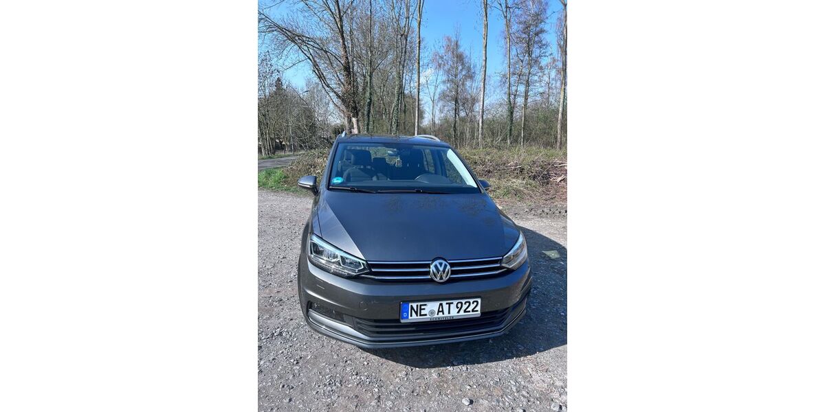 VW Touran 109.000 km 18.900 &euro; Grevenbroich 41516