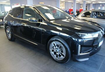 BMW iX 35.740 km 52.980 &euro; Euskirchen 53881