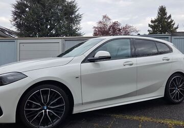 BMW 118 44.199 km 23.490 &euro; Köln 51105