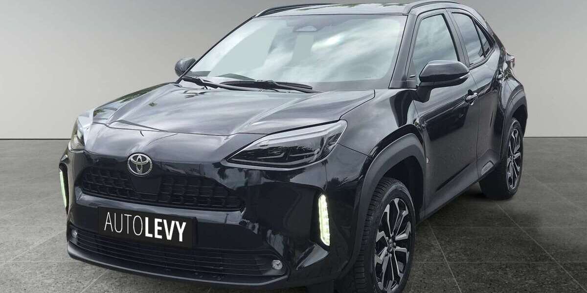 Toyota Yaris Cross 4.169 km 25.490 &euro; Euskirchen 53881