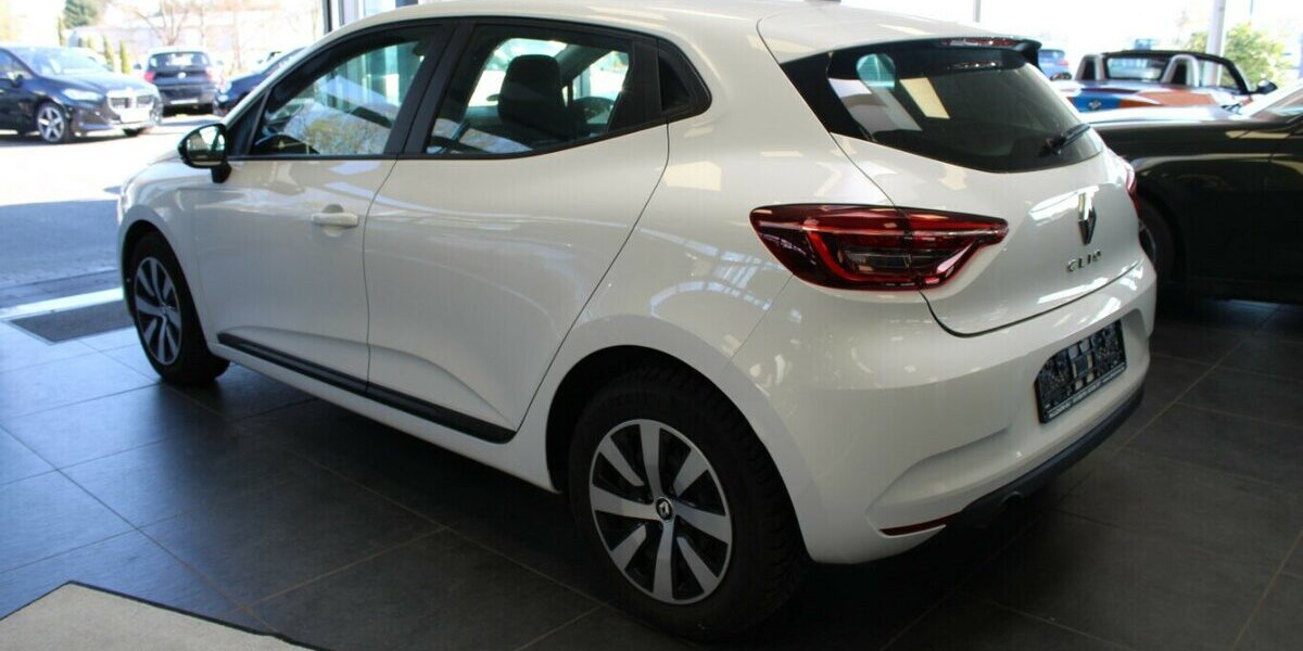 Renault Clio SCe65 EQUILIBRE 29.107 km 12.480 &euro; Euskirchen 53881