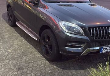 Mercedes-Benz ML 350 298.000 km 10.850 &euro; Wesseling 50389