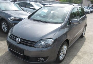 VW Golf 109.700 km 9.900 &euro; Leverkusen 51371