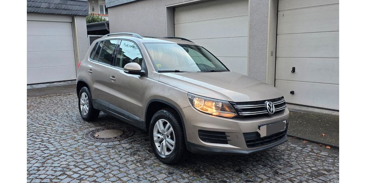 VW Tiguan 81.505 km 10.000 &euro; Köln 51065