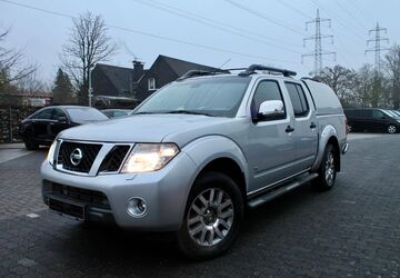 Nissan Navara 163.000 km 15.700 &euro; Köln 51145