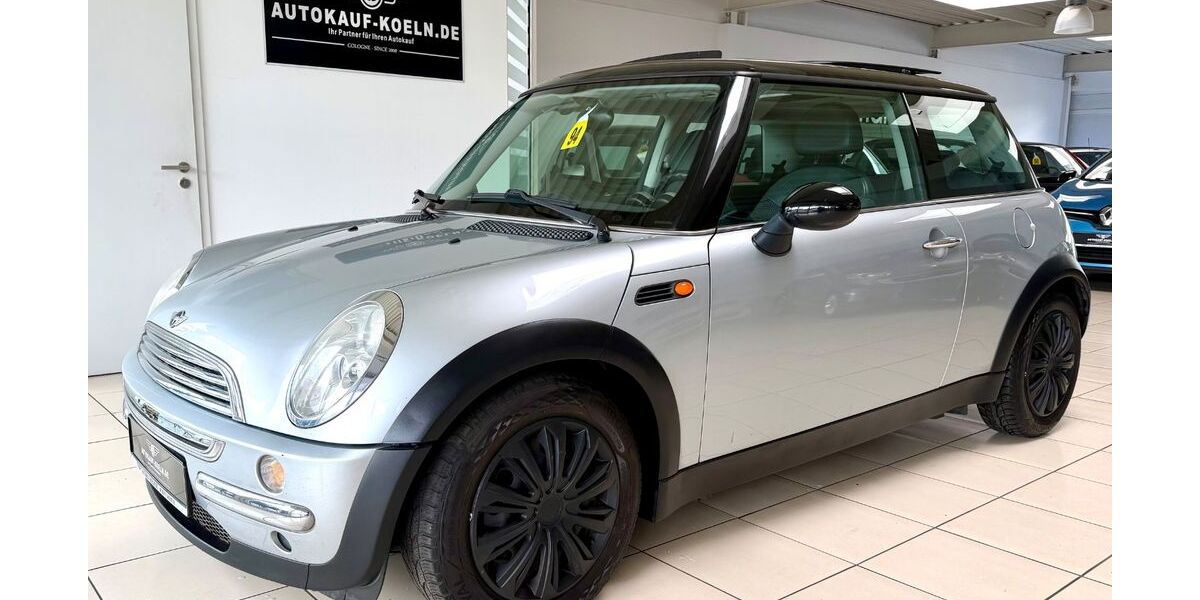 Mini Cooper 150.494 km 4.990 &euro; Köln 51067