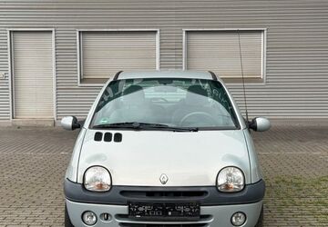 Renault Twingo 99.999 km 2.000 &euro; Düren 52349