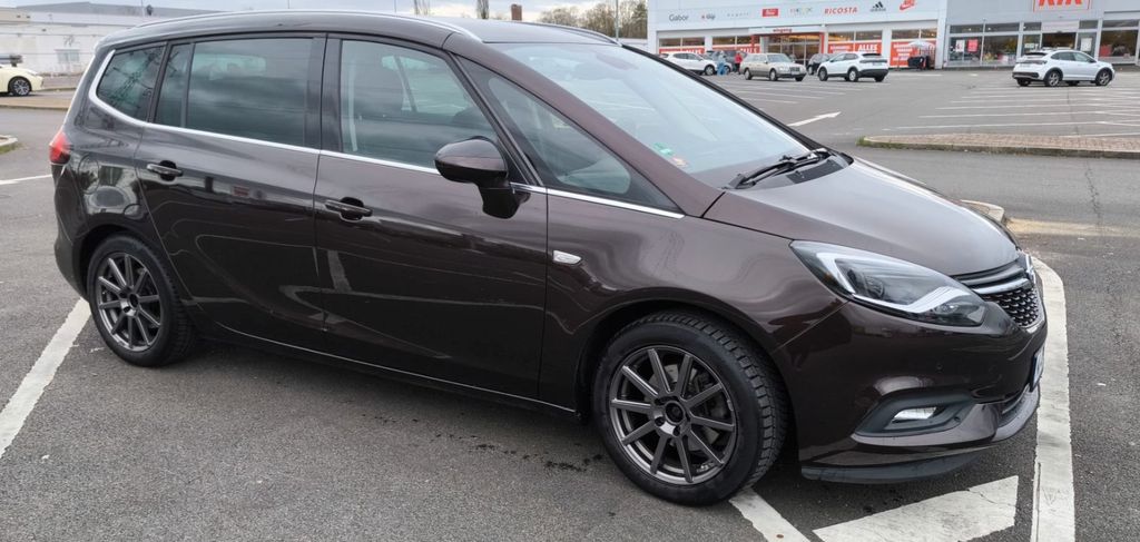 Opel Zafira Tourer 104.000 km 12.400 &euro; Köln 51149