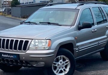 Jeep Grand Cherokee 248.000 km 9.799 &euro; Jülich 52428