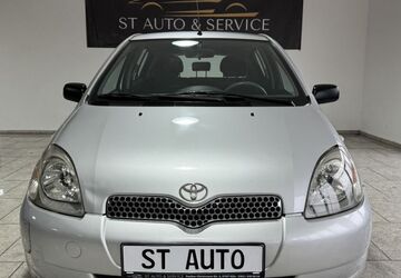 Toyota Yaris 158.780 km 2.900 &euro; Köln 51107