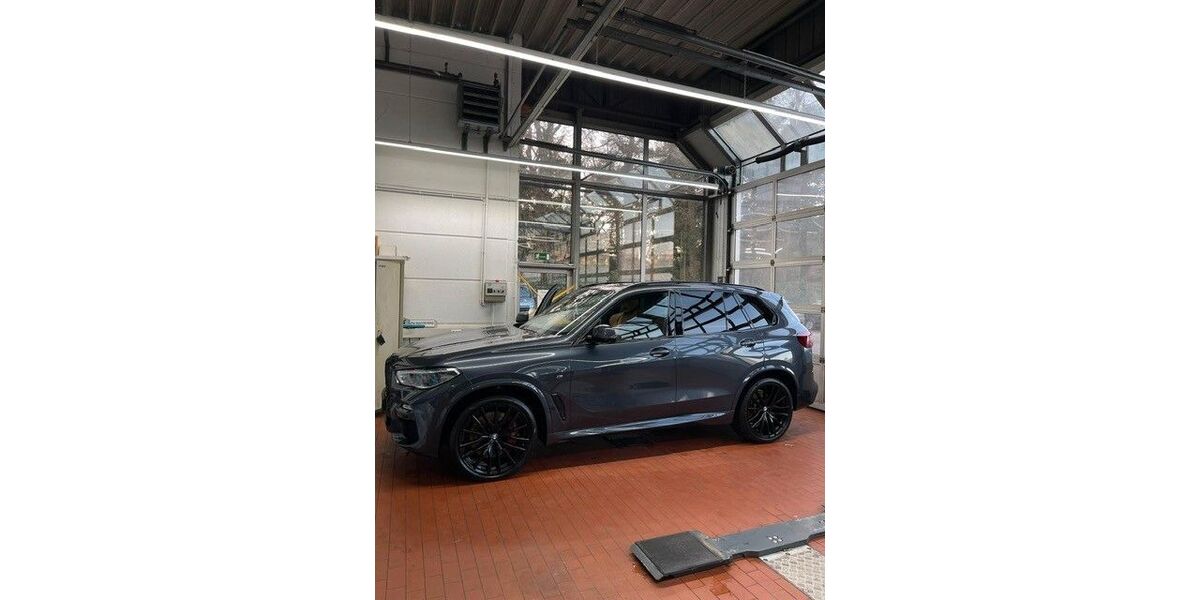 BMW X5 M50 86.445 km 52.800 &euro; Swisttal 53913