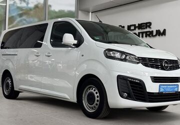 Opel Vivaro 82.341 km 25.990 &euro; Jülich 52428