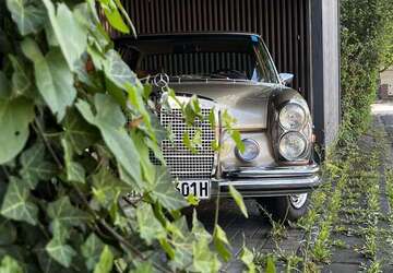 Mercedes-Benz 300 40.856 km 37.500 &euro; Hürth 50354