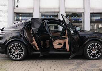 Porsche Cayenne 31.500 km 99.900 &euro; Hürth (bei Köln) 50354