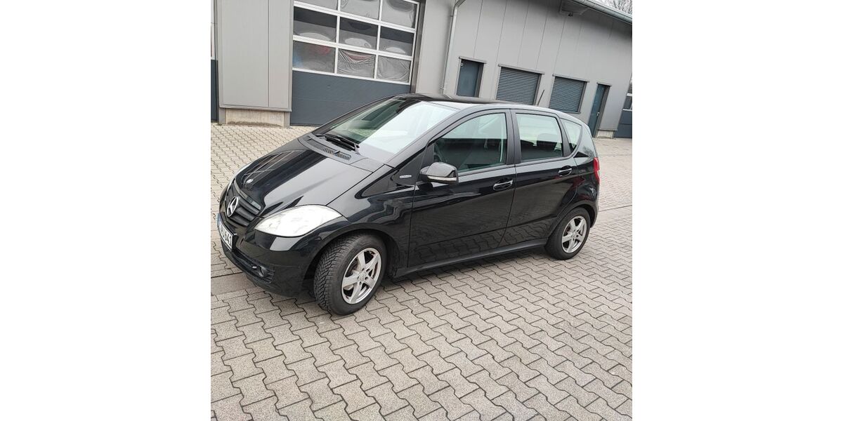 Mercedes-Benz A 160 169.500 km 4.100 &euro; Dormagen 41541