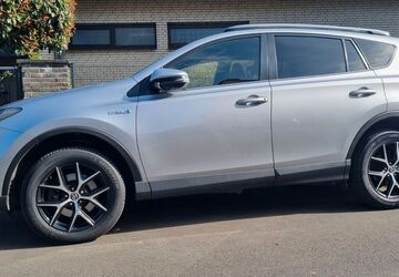 Toyota RAV 4 105.000 km 22.500 &euro; Köln 50859