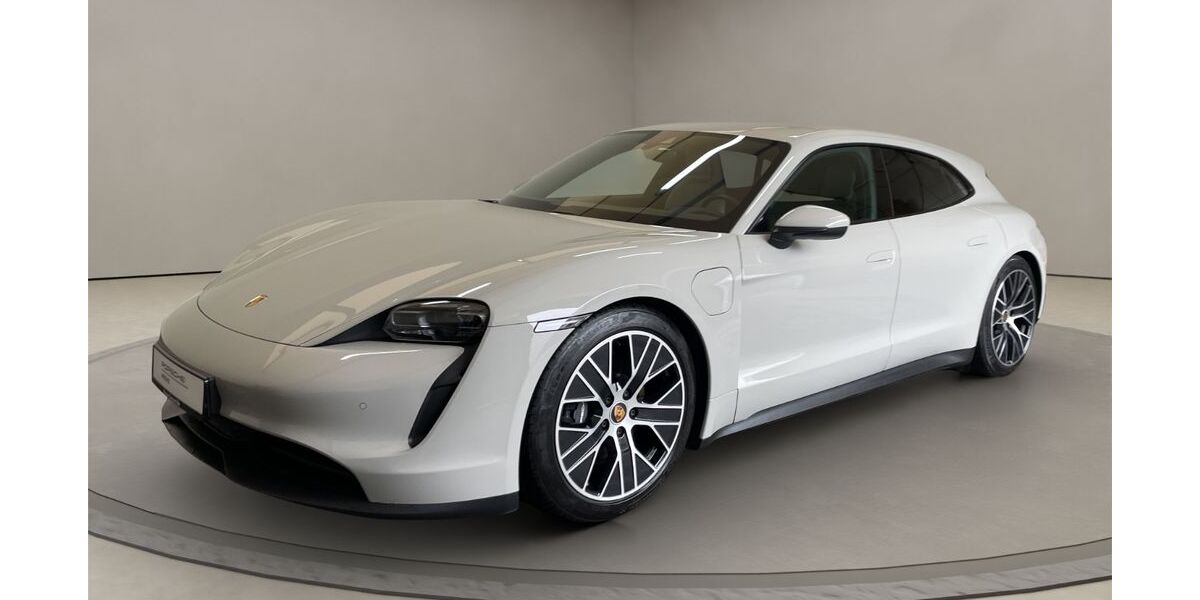 Porsche Taycan 31.710 km 62.700 &euro; Köln 50823