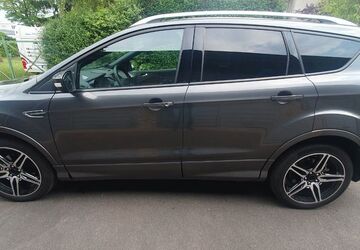 Ford Kuga 45.000 km 20.199 &euro; Köln 50827