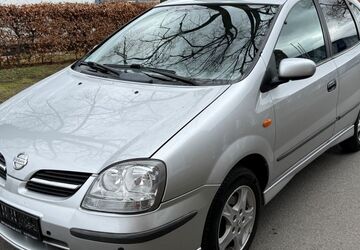 Nissan Almera Tino 134.000 km 3.999 &euro; Düren 52349