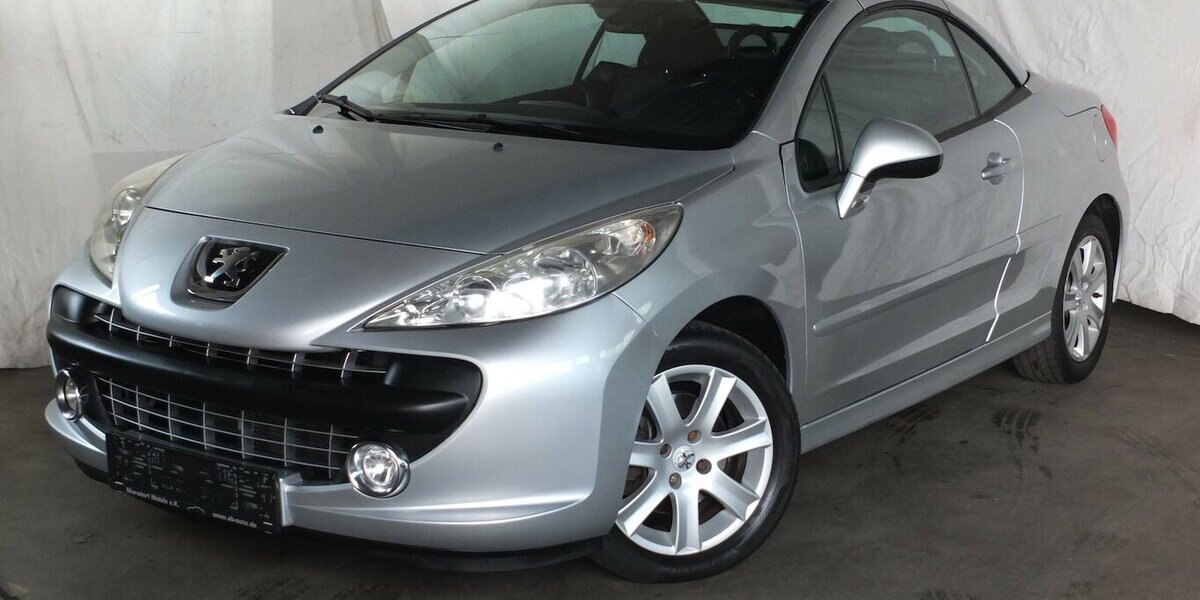 Peugeot 207 SPORT KLIMAANLAGE PARKPILOT LMF WINDSCHOTT 137.587 km 4.908 &euro; Köln 50858