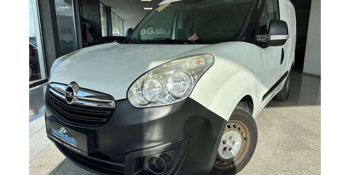 Opel Combo 112.800 km 4.999 &euro; Golzheim 52399