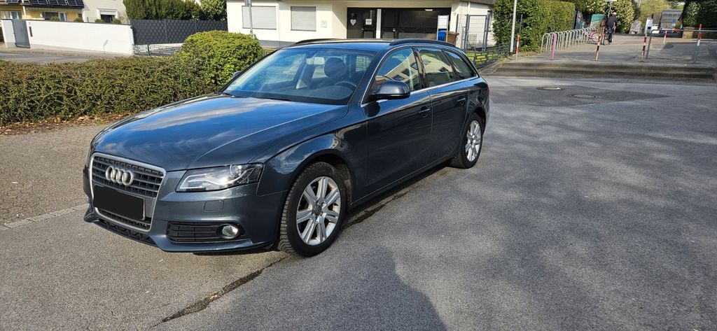 Audi A4 130.000 km 5.000 &euro; Leverkusen 51381