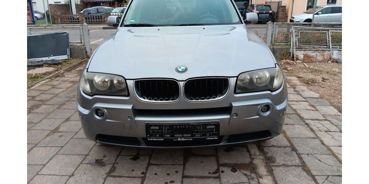 BMW X3 330.000 km 1.699 &euro; Kuchenheim 53881
