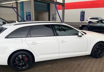 Audi A4 136.000 km 14.990 &euro; Köln 51061