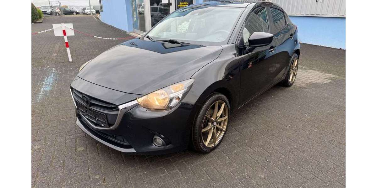 Mazda 2 216.000 km 5.900 &euro; Brühl 50321