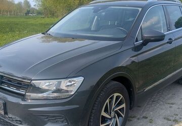 VW Tiguan 97.000 km 13.950 &euro; Monheim 40789