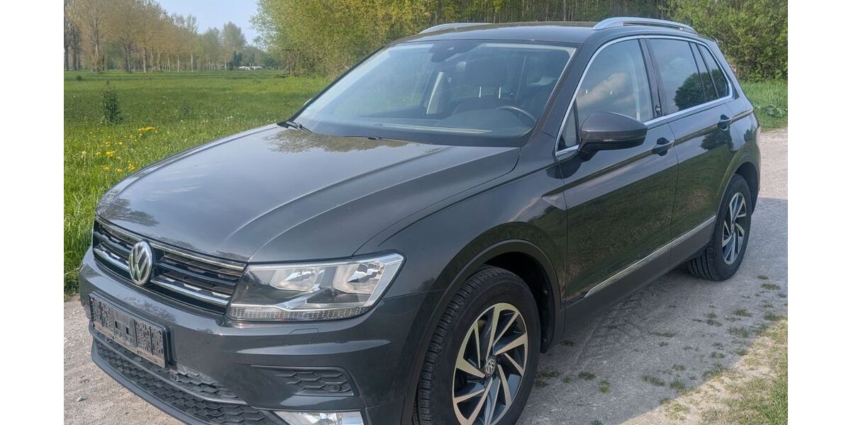 VW Tiguan 97.000 km 13.950 &euro; Monheim 40789
