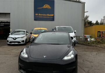Tesla Model 3 58.770 km 27.999 &euro; Düren 52349
