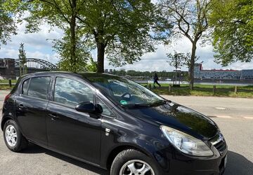 Opel Corsa 120.000 km 2.800 &euro; Köln 50679