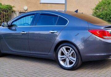 Opel Insignia 264.500 km 3.200 &euro; Köln nieh 50733