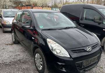 Hyundai i20 132.400 km 3.250 &euro; Düren 52351